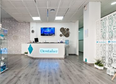 Clínica Dental Dentaluz