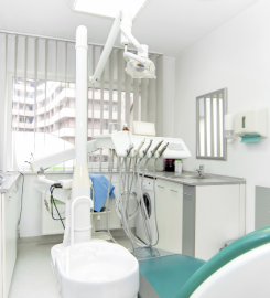 Clínica Dental Viana